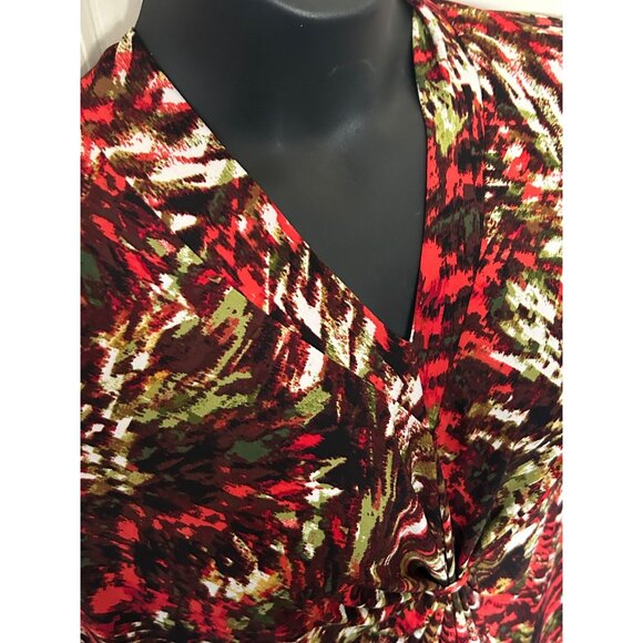 Jones Studio Womens Sleeveless V-Neck Top Size 14W Red/Black/Green Abstract Prin - Picture 4 of 9